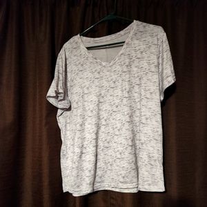 Avia womens V-neck tee